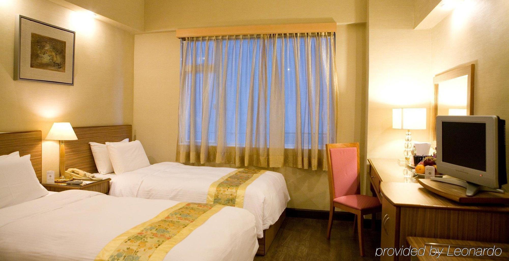 The Imperial Hotel Hong Kong Exterior photo